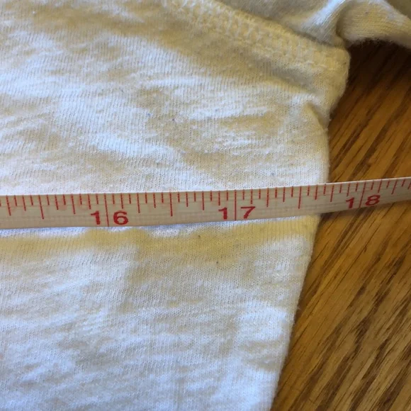 Maurices long sleeve tee with lace size medium - Picture 3 of 7